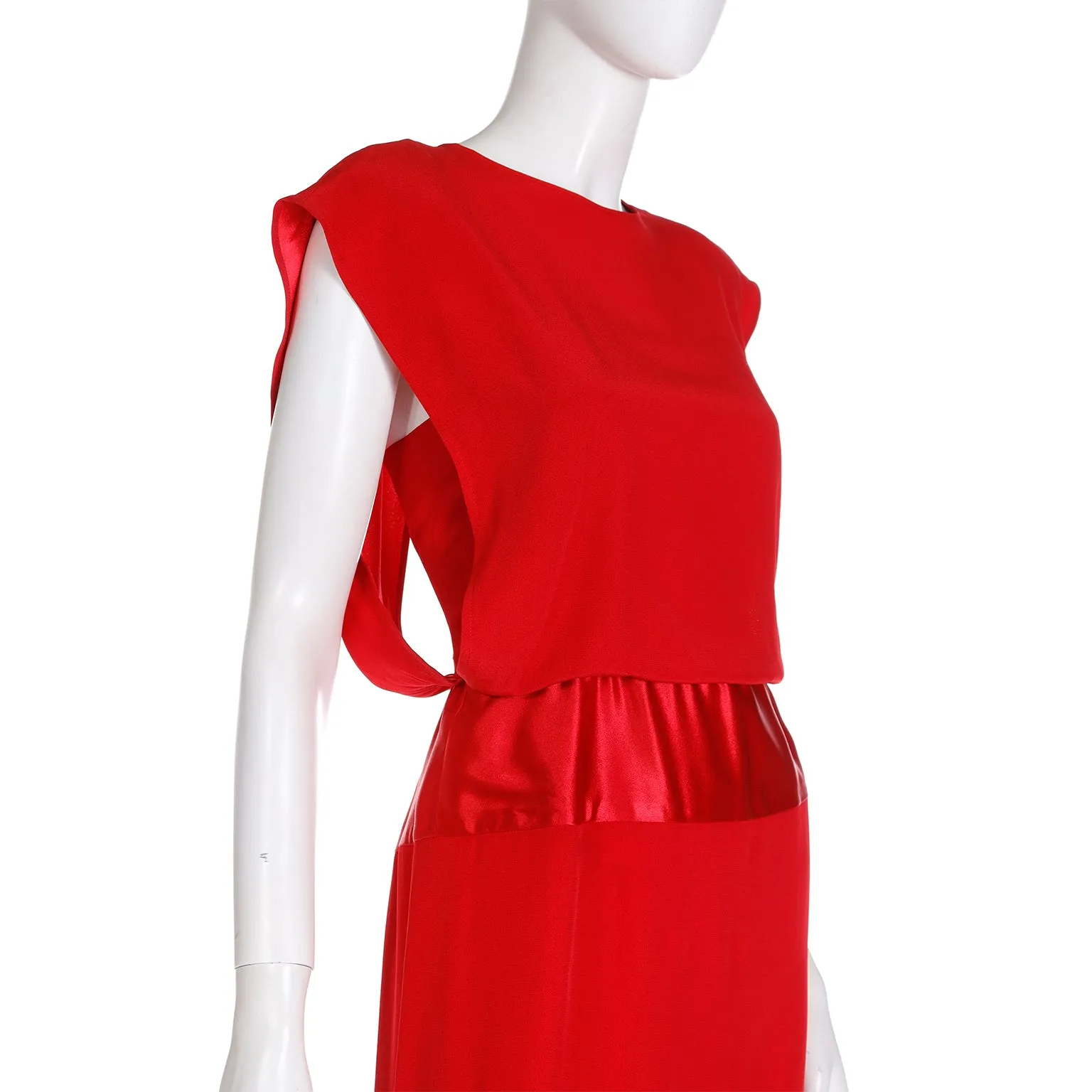 1990s Albert Nipon Red Matte & Satin Crepe Dress W Back Slit