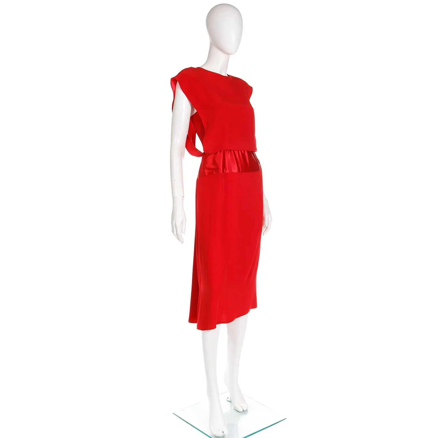 1990s Albert Nipon Red Matte & Satin Crepe Dress W Back Slit