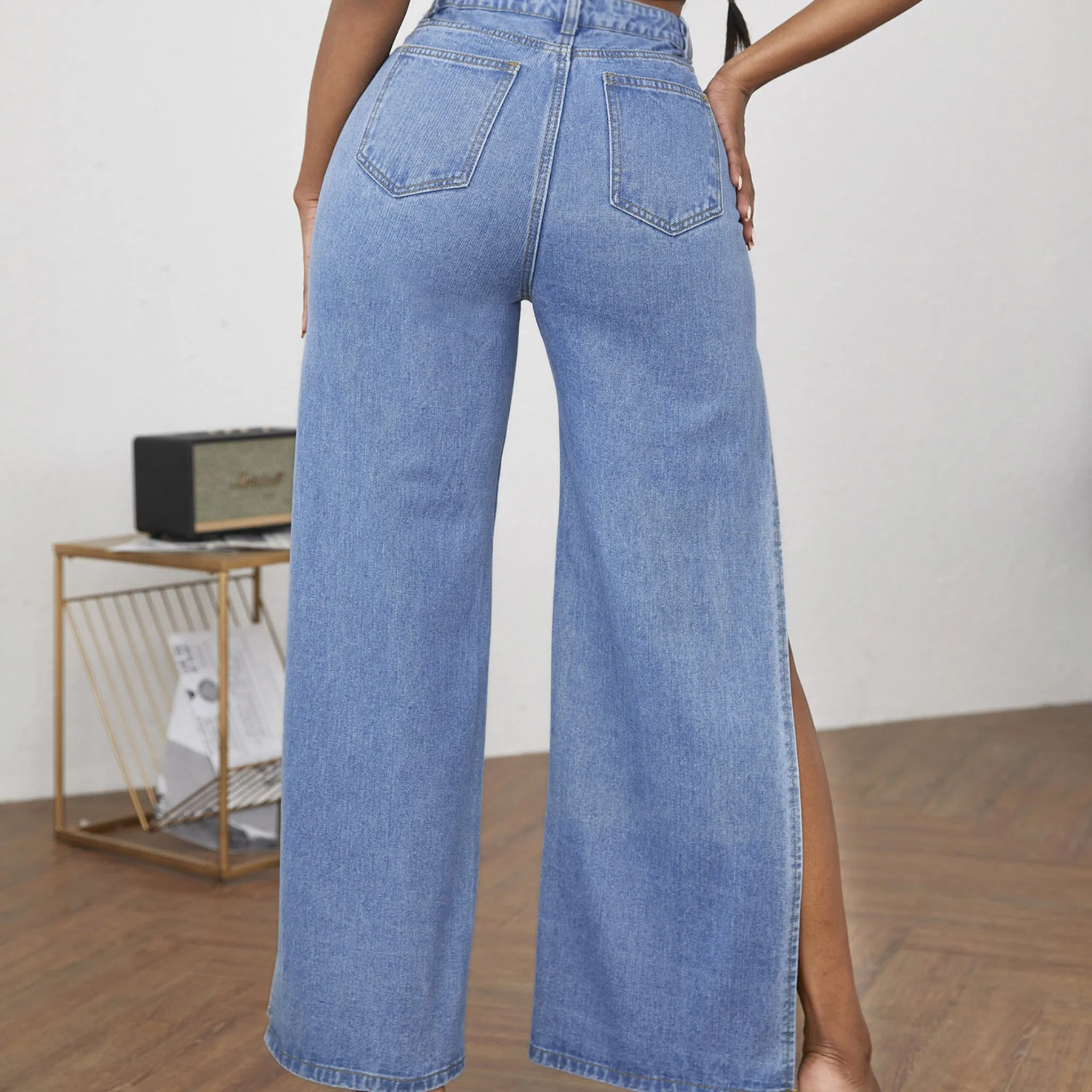 High Slit Jeans