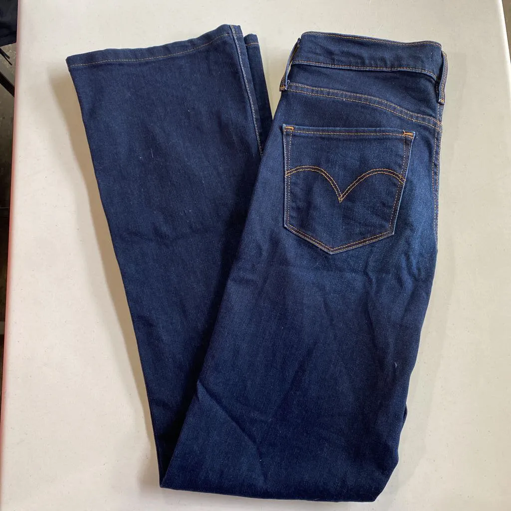 Levis 315 Shaping Bootcut Jeans 28