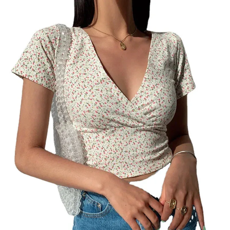 Retro Floral V-neck Slimming Wild Crop Top