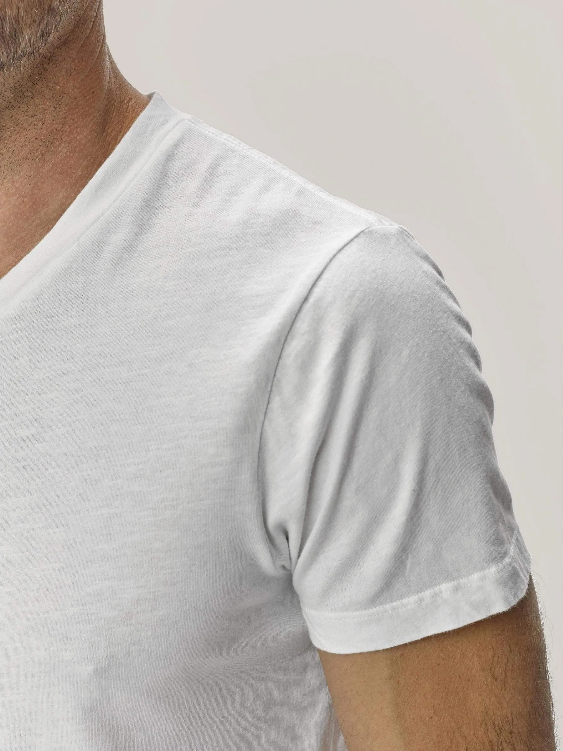 White Slub Curved Hem V-Neck