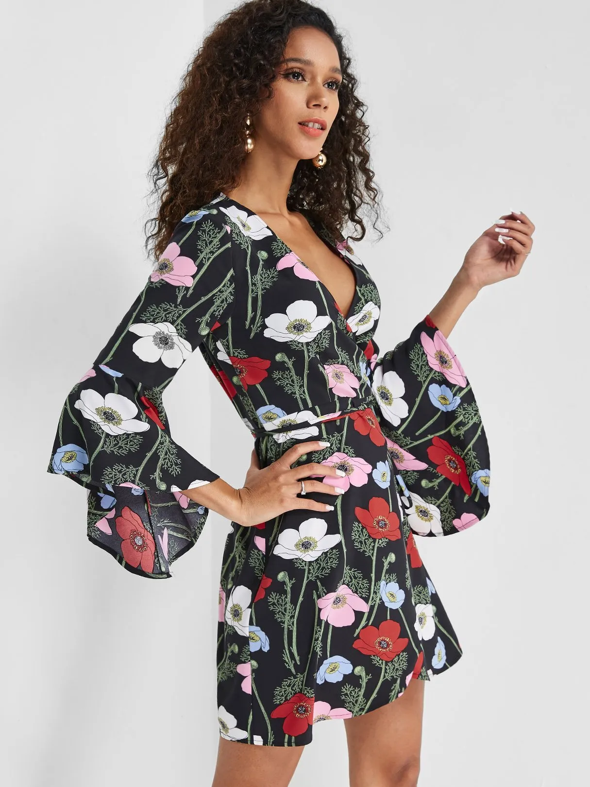 Wholesale Black V-Neck Long Sleeve Floral Print Self-Tie Wrap Dresses