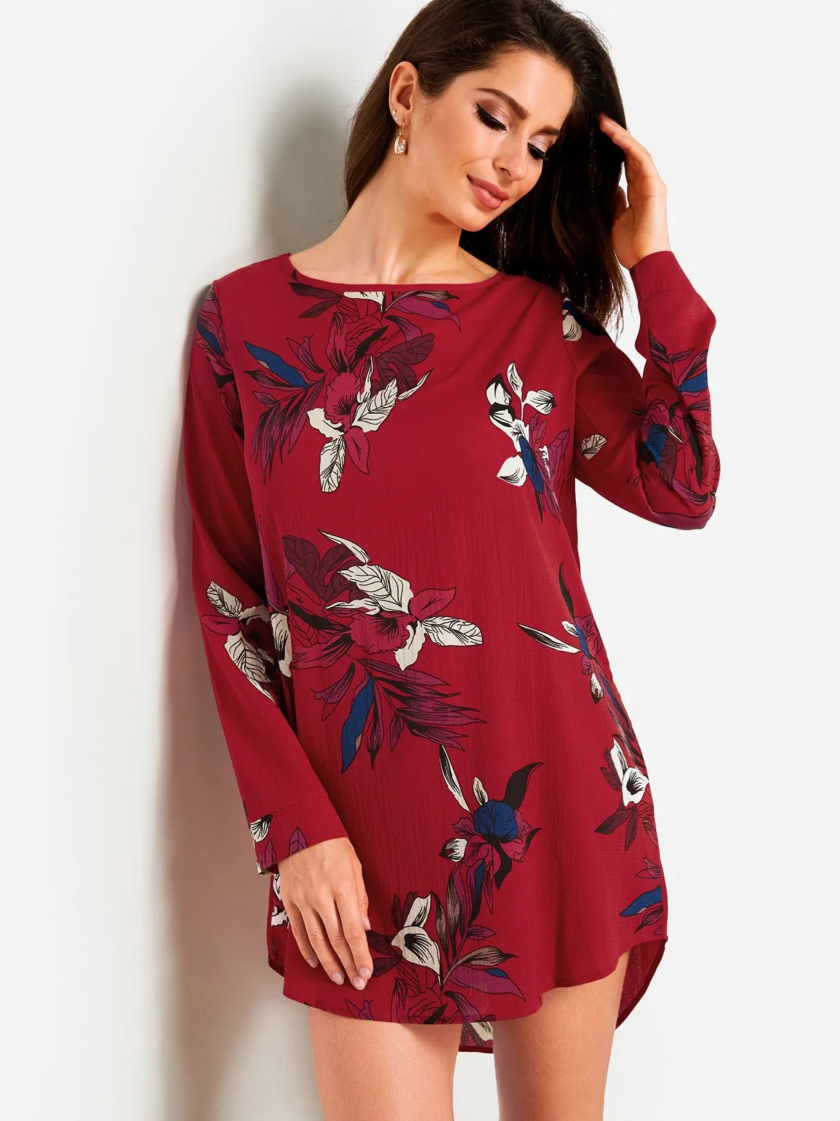 Wholesale Burgundy Round Neck Long Sleeve Floral Print Curved Hem Dresses